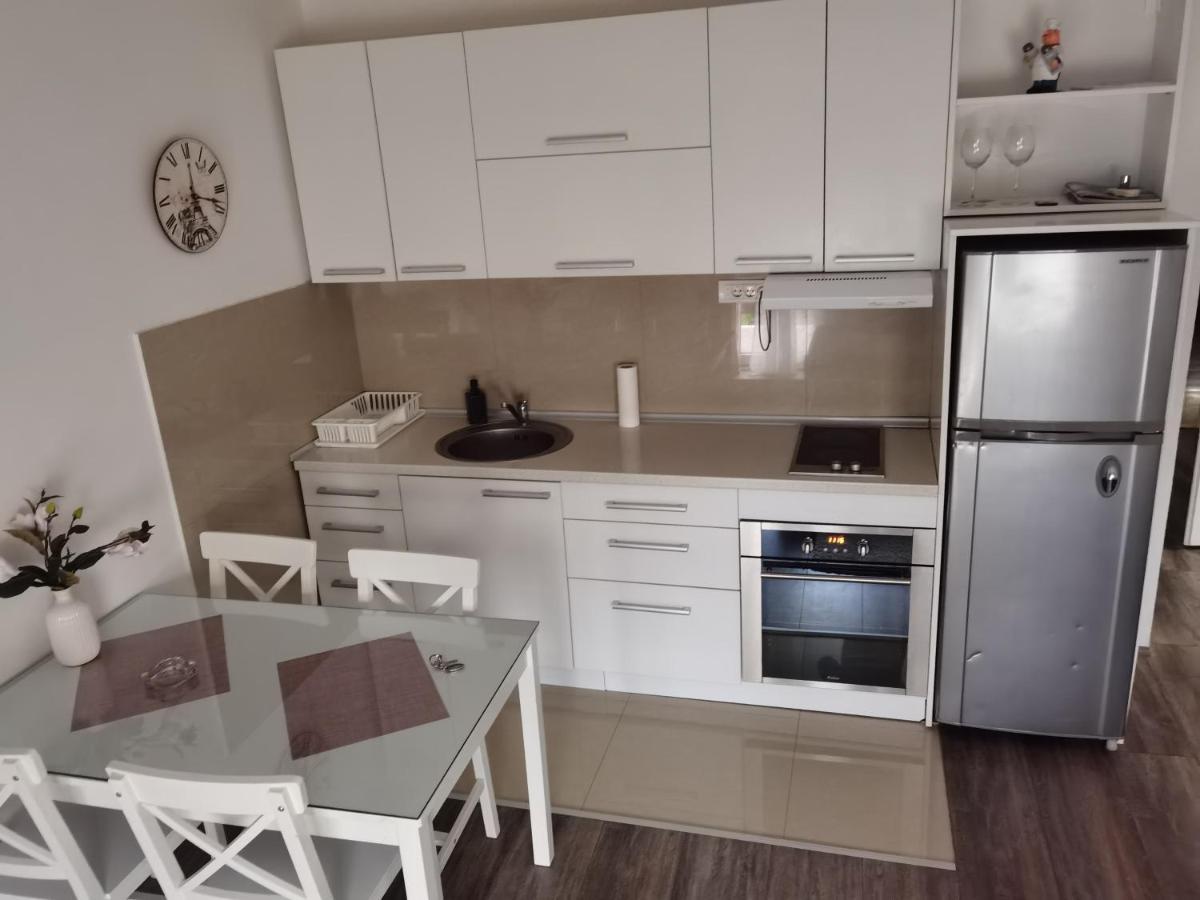 Apartman Aleksic 雅戈丁那 外观 照片